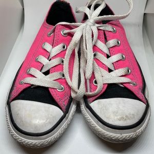 Low top Converse